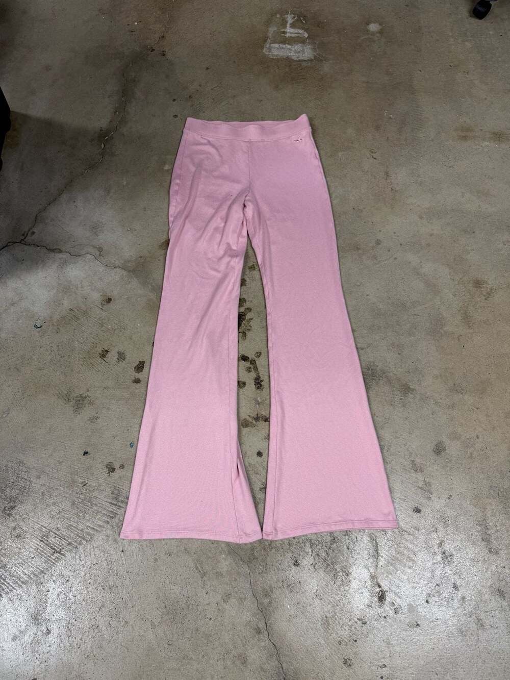 Hollister Pink Low-Rise Flared Leggings